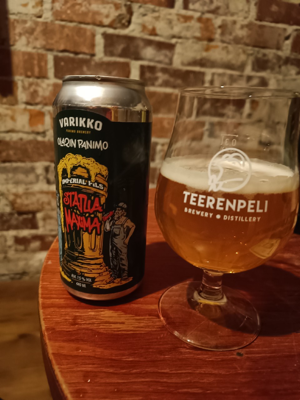 Statua Maxima, Finland