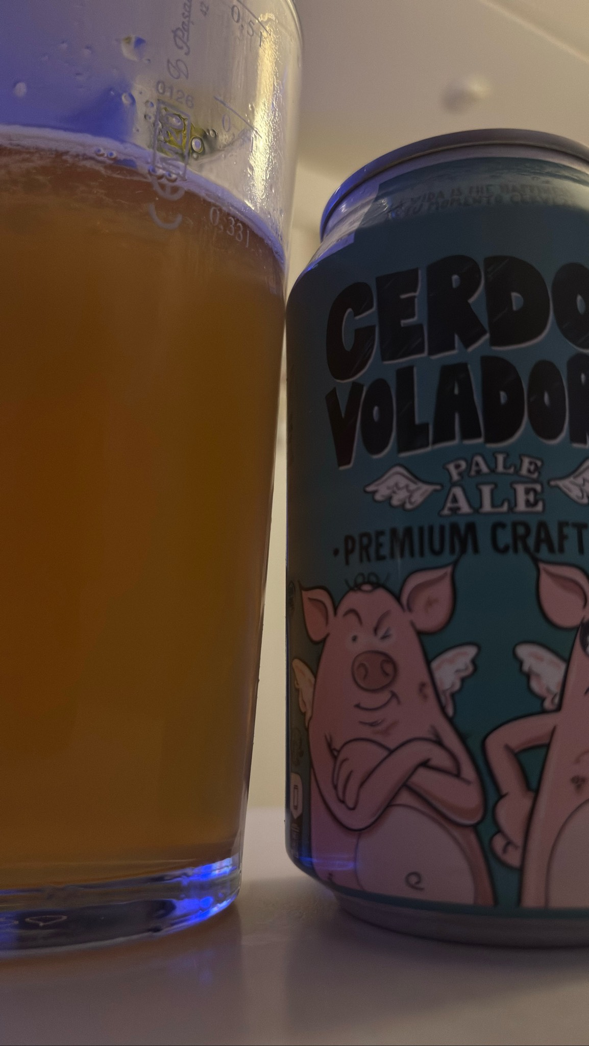 Cerdos Voladores Pale Ale, Barcelona Beer Company