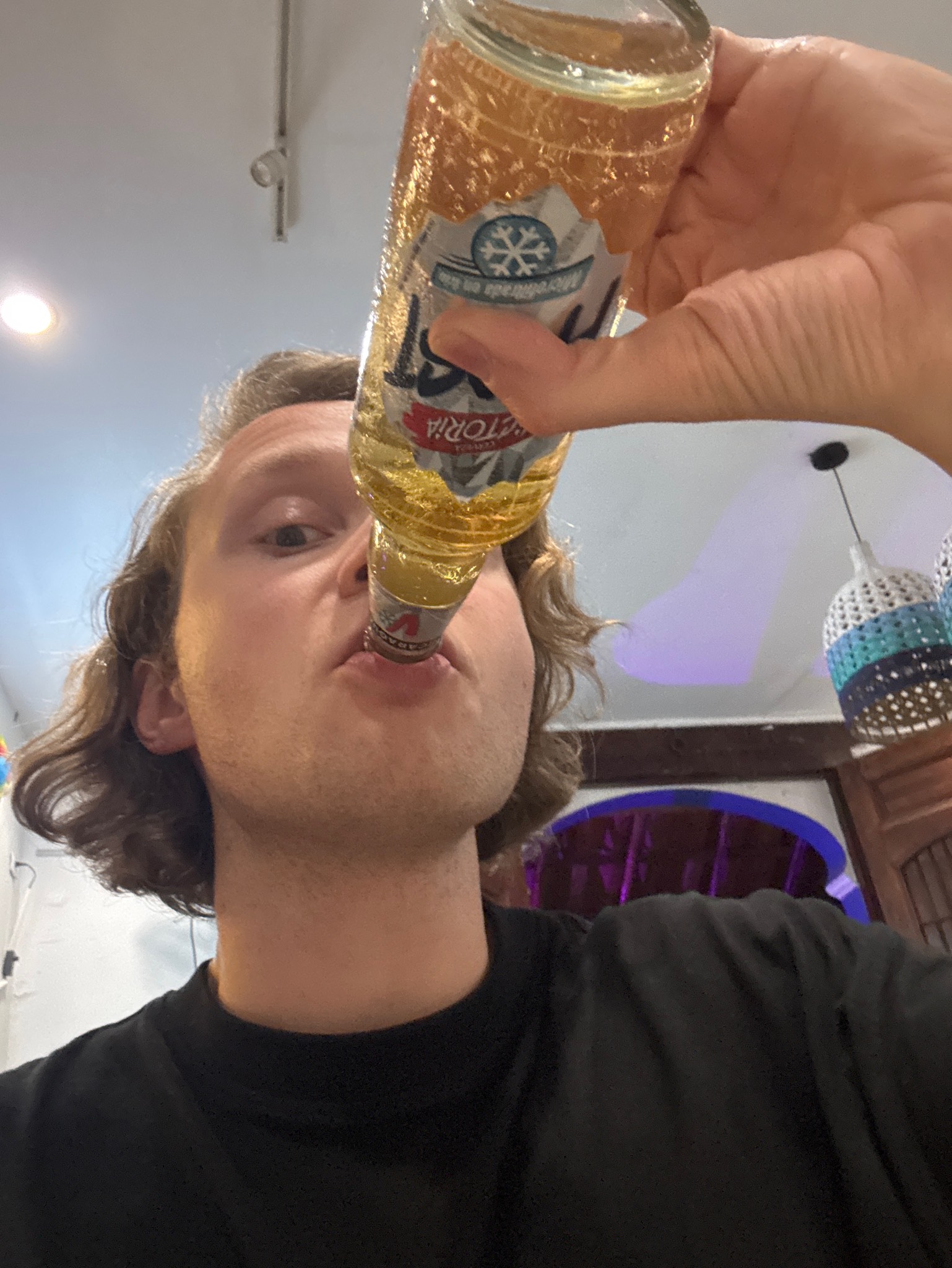 Victoria Frost, Compañía Cervecera de Nicaragua