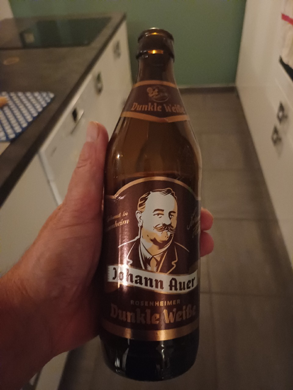 Johann Auer Rosenheimer Dunkle Weiße, Auerbräu Rosenheimer Spezialitätenbrauerei (Paulaner Brauerei)