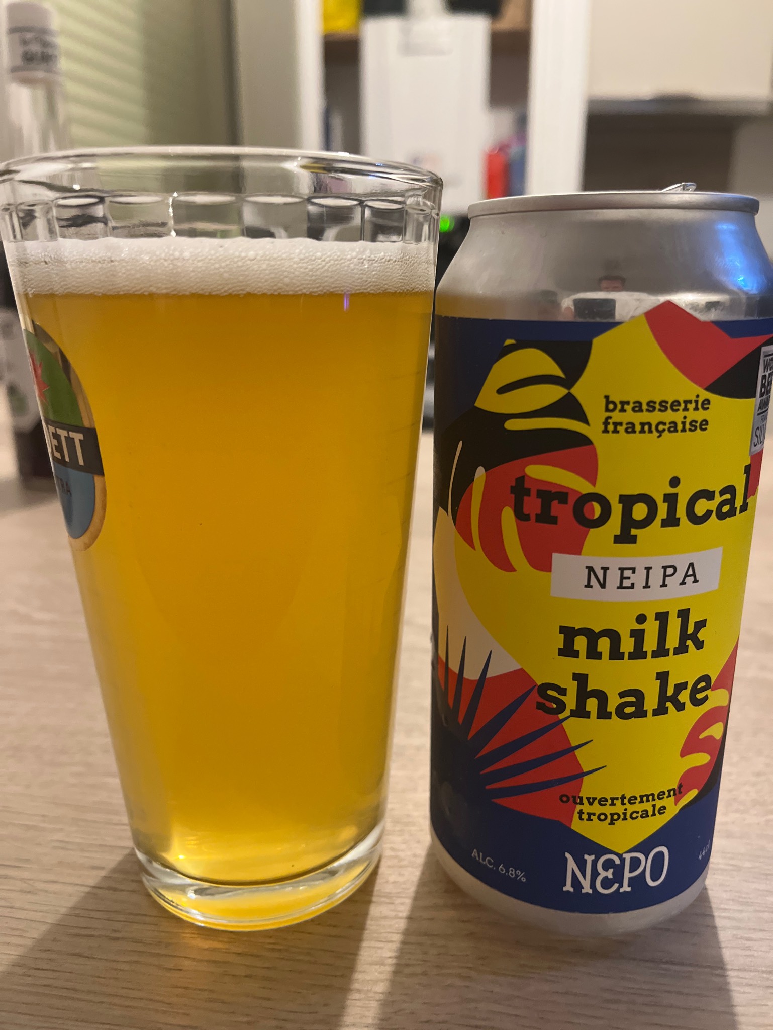 Tropical Milkshake, Brasserie Nepo
