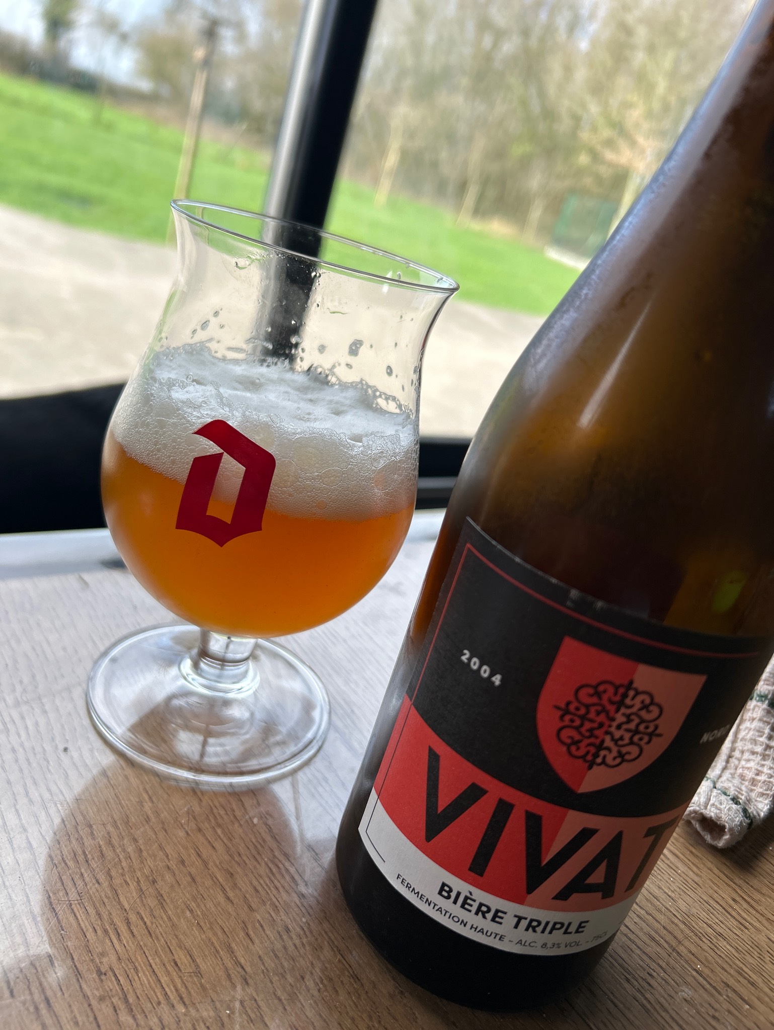 Vivat Triple, France