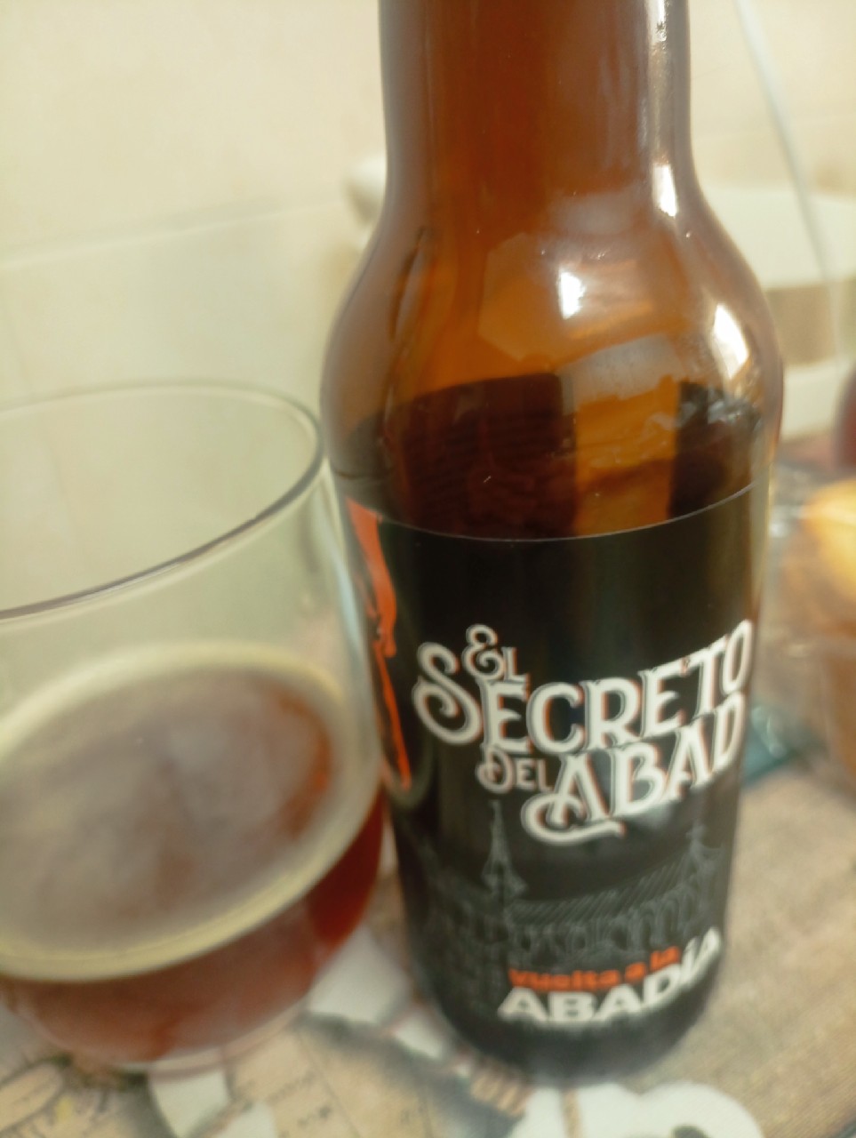 El Secreto del Abad - Abadía, El Abad Borracho S.L