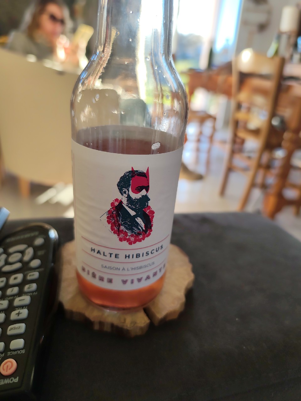 Halte Hibiscus, Sacrilège