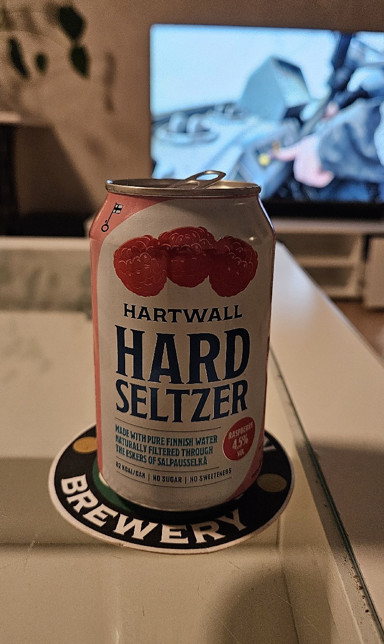Hartwall Hard Seltzer Vadelma, Finland