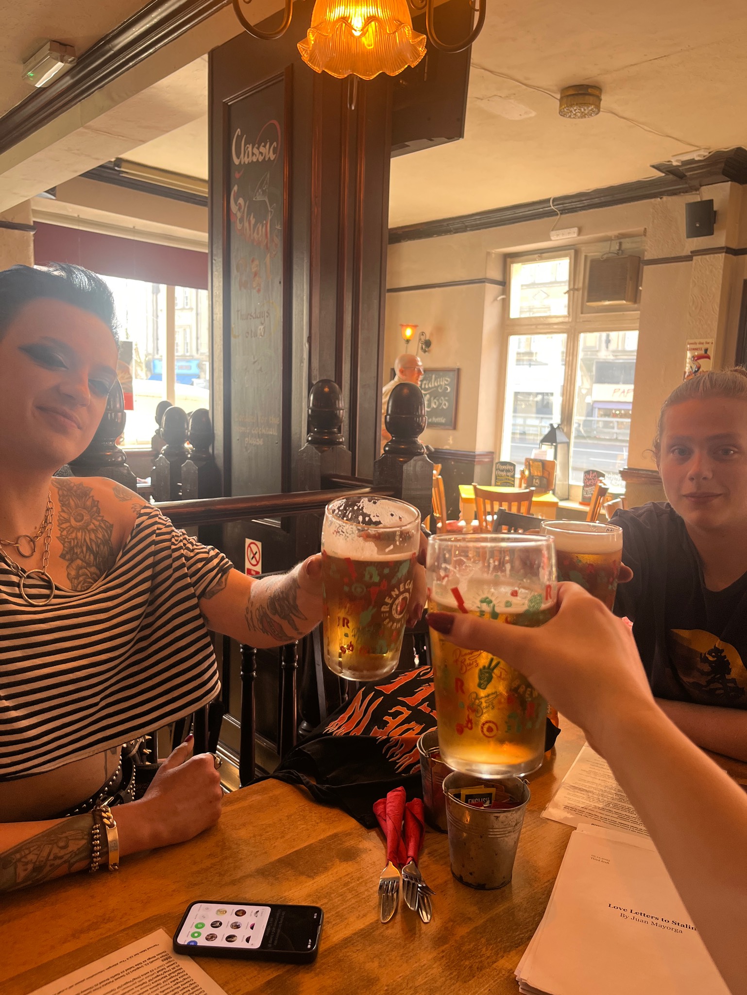 Brewski Peach Lager, England