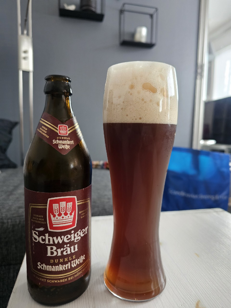 Dunkle Schmankerl Weisse, Privatbrauerei Schweiger