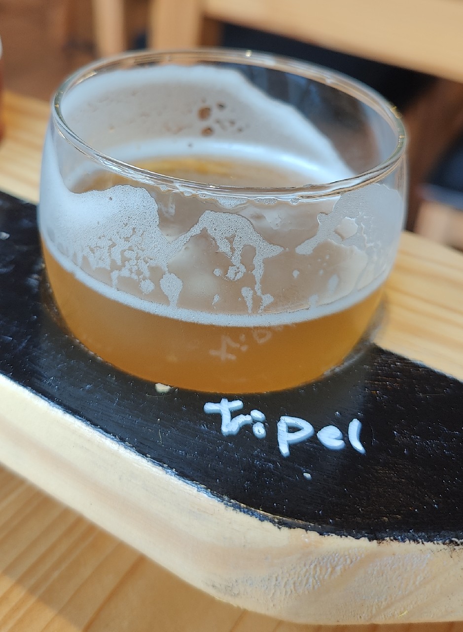 Bossa Tripple Blond, Bossa Brew House