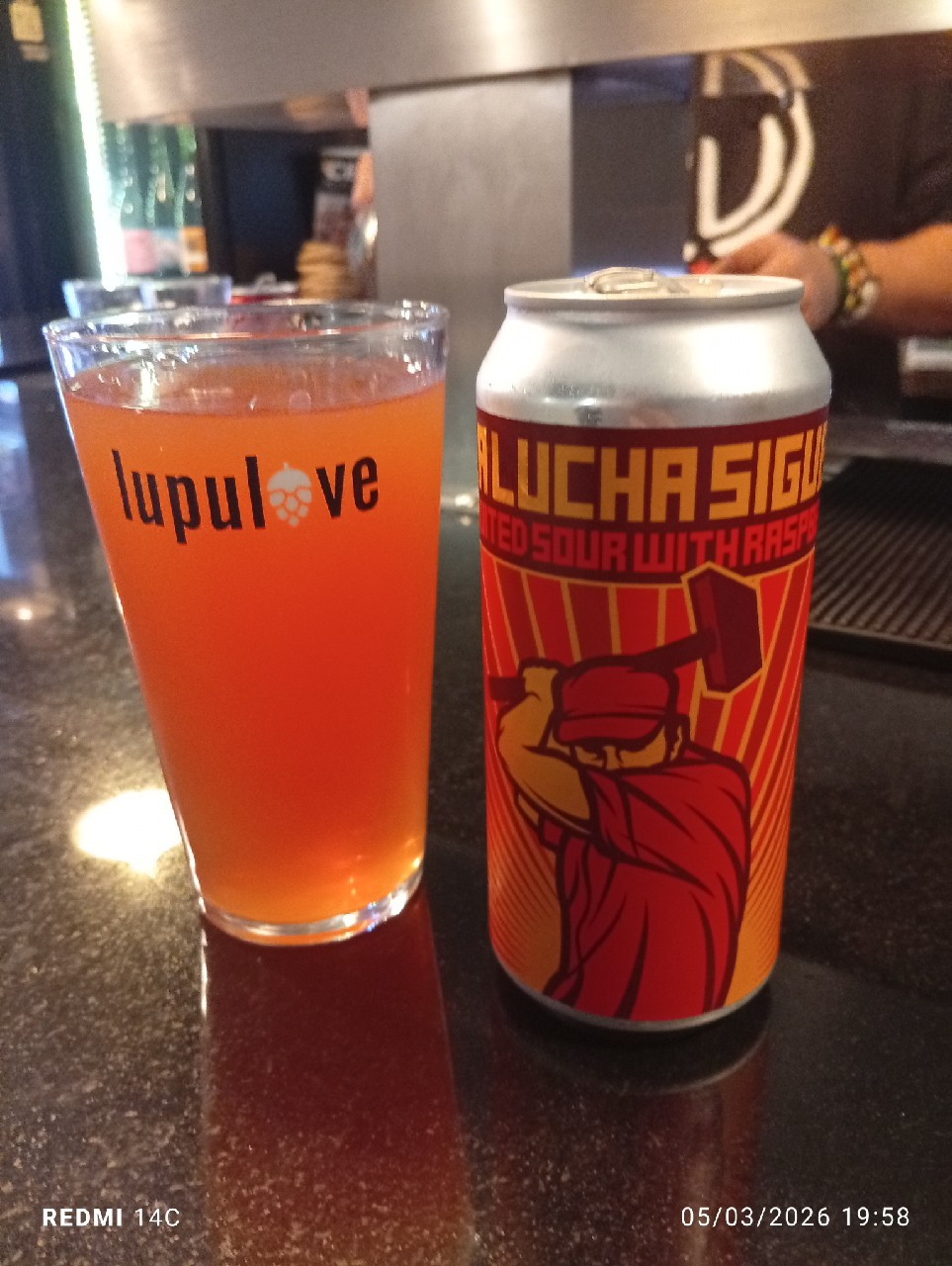 La lucha sigue, Spain