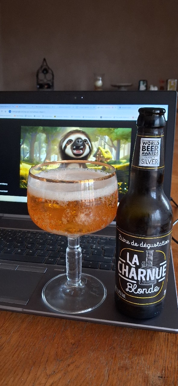 La Charnue Blonde, Brasserie Castelain