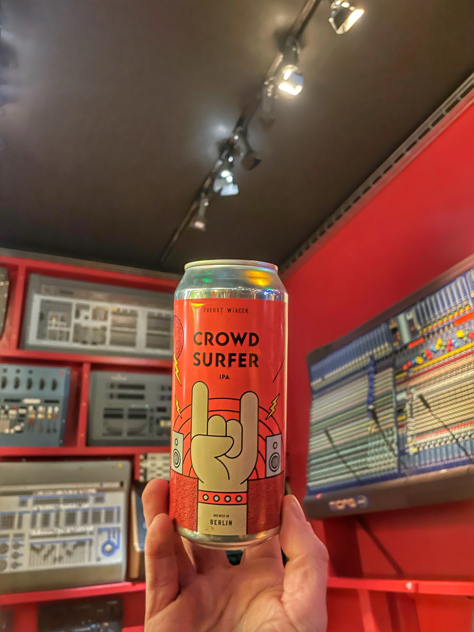 Crowdsurfer, Germany