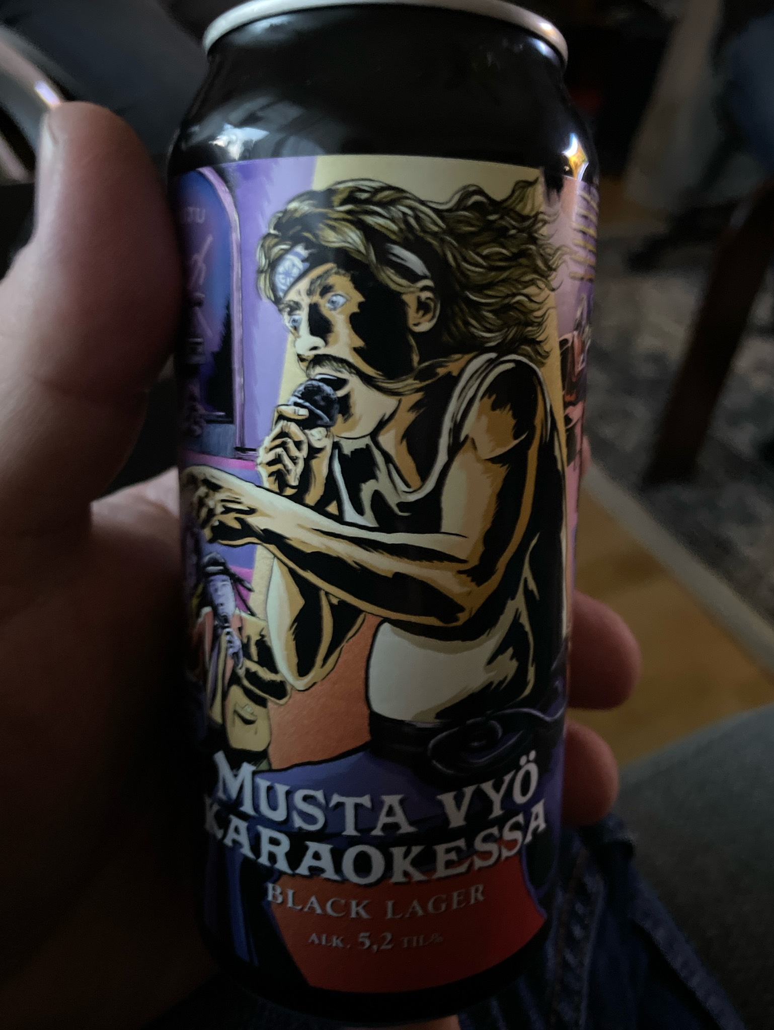 Musta Vyö Karaokessa, Finland