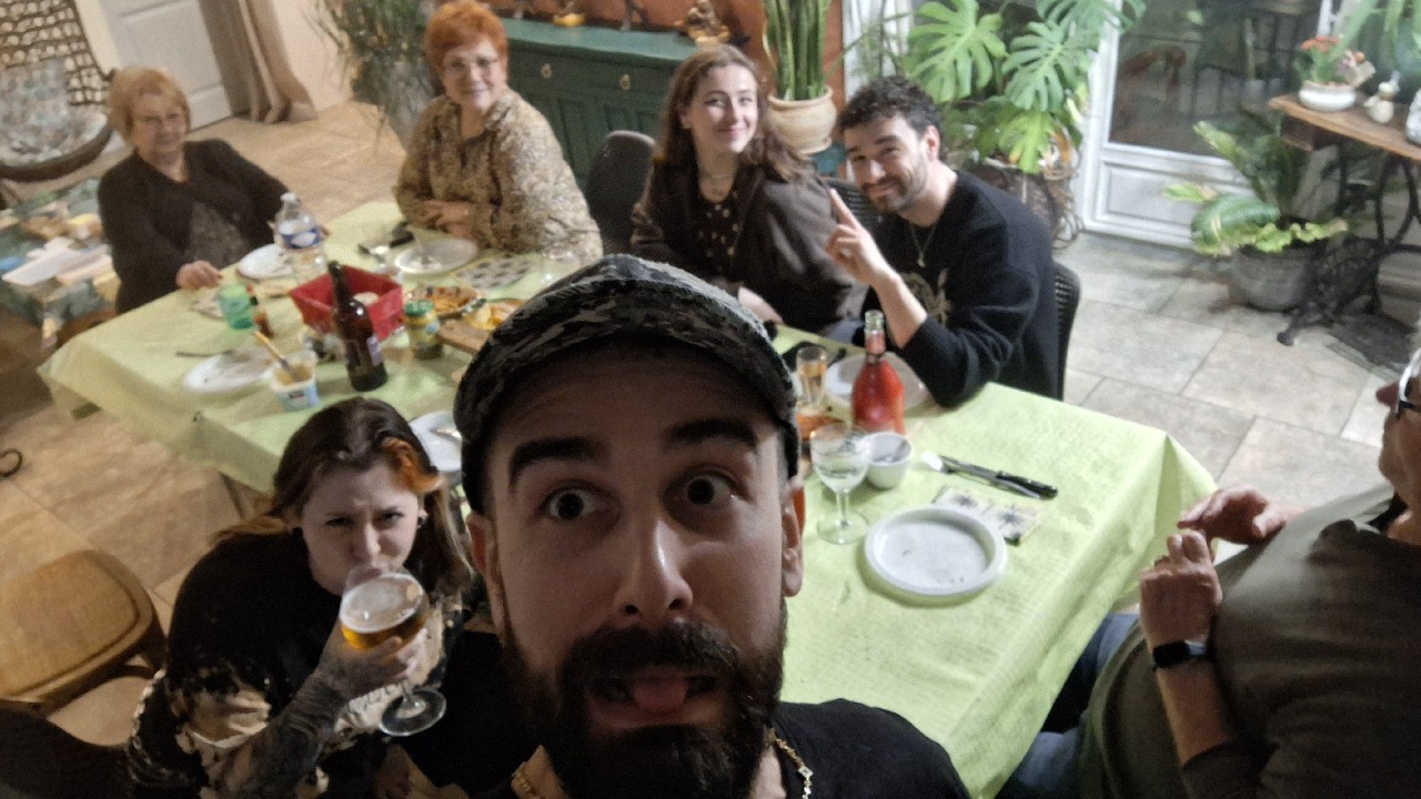 Dominicains Tripel 8, Brasserie 3F