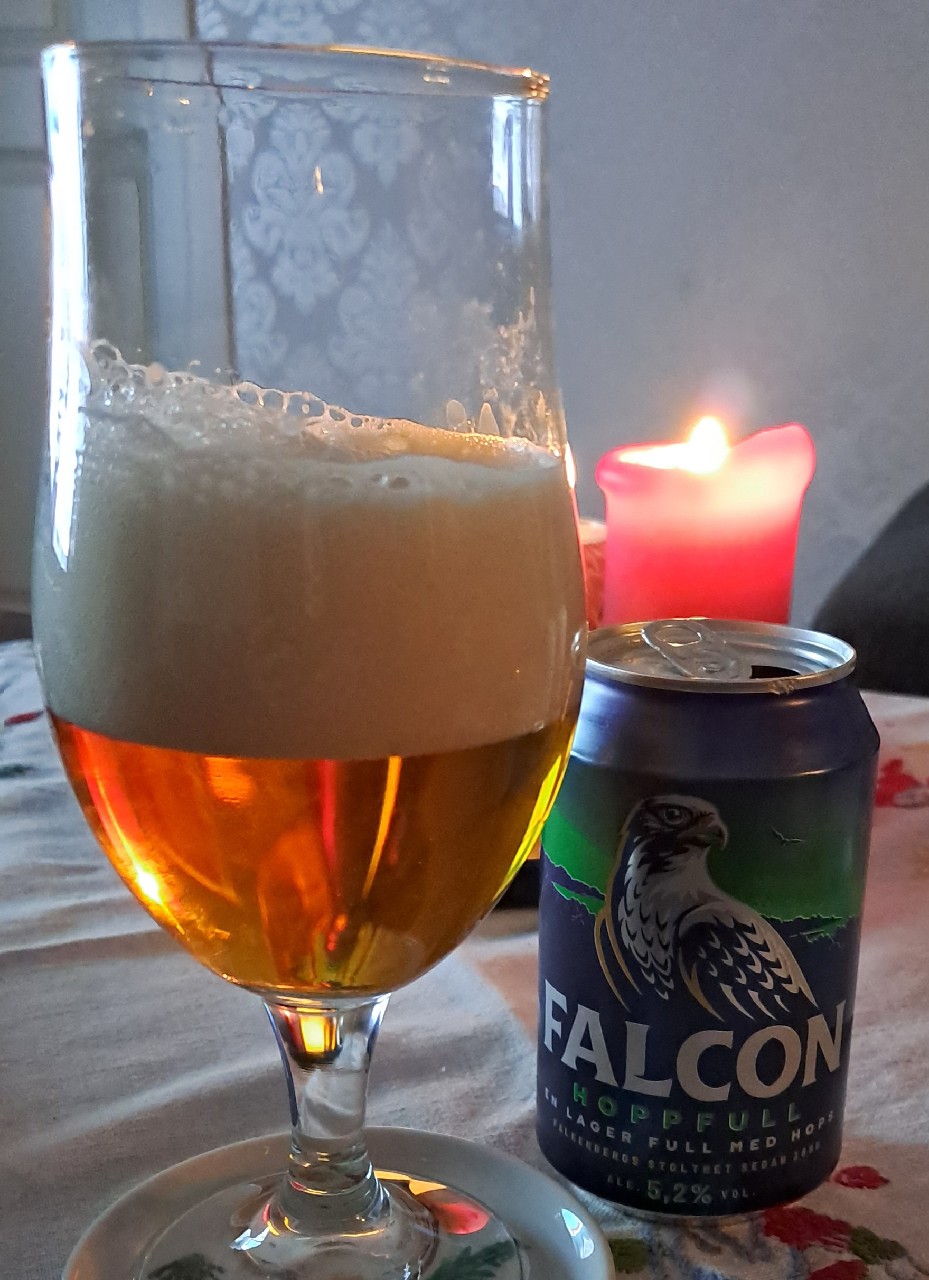Falcon Hoppfull, Sweden