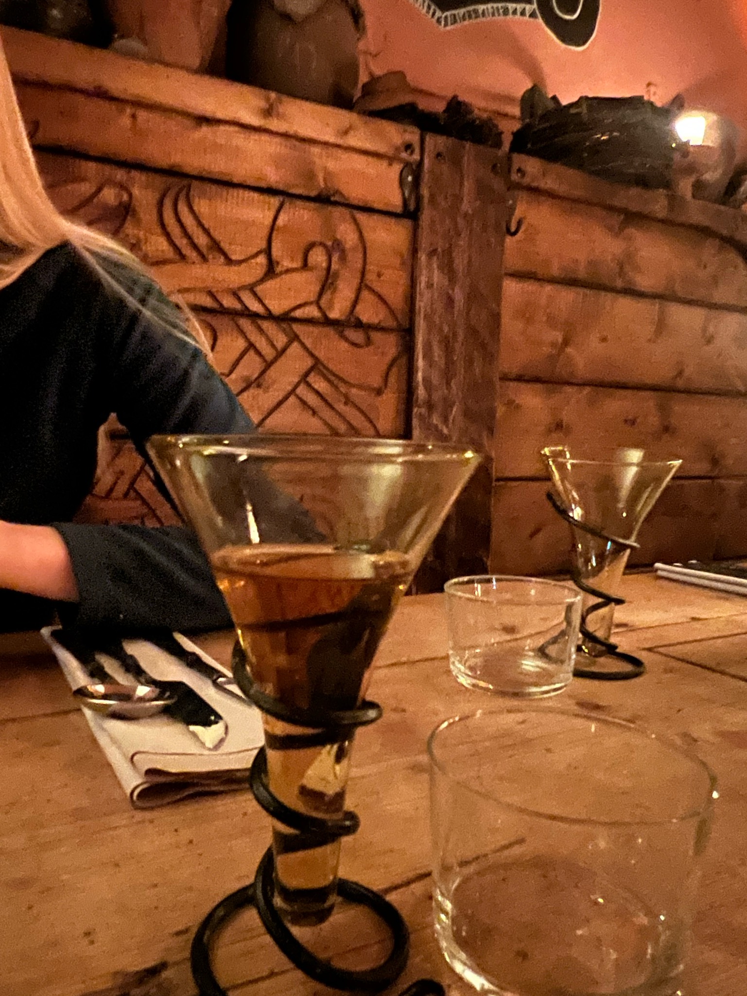 The Classic Ship Mead, Aifur