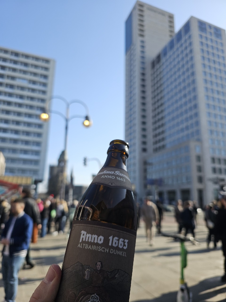 Anno 1663 Altbairisch dunkel, Brauhaus Garmisch