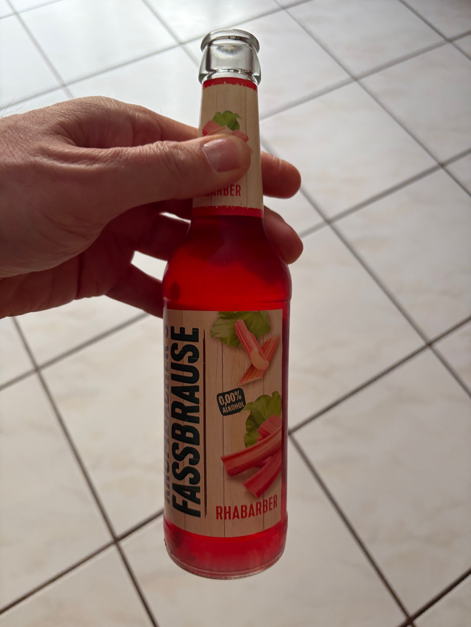 Krombracher's Fassbrause Rhababer, Krombacher Brauerei