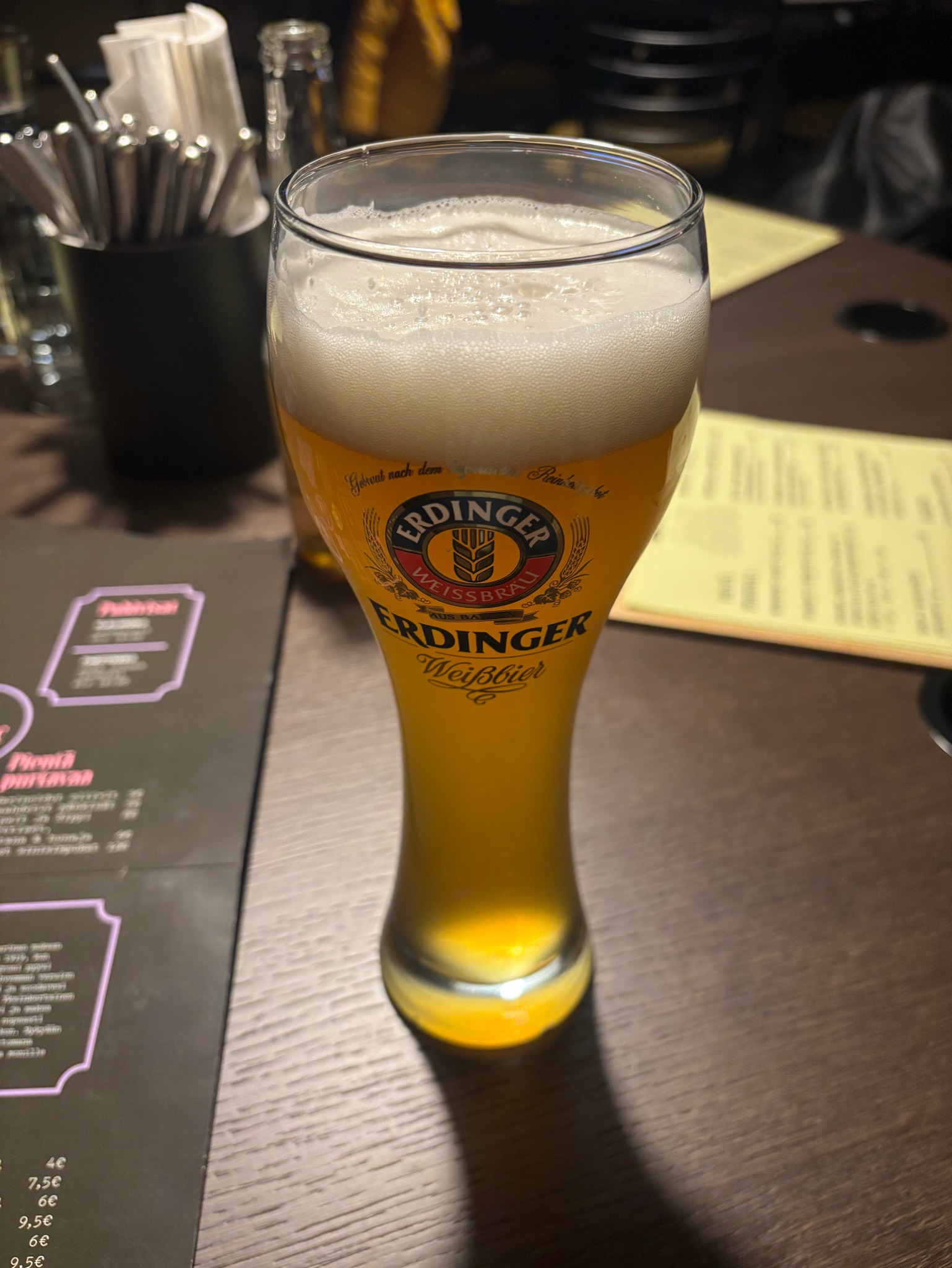 Erdinger Weißbier / Hefe-Weizen, Germany