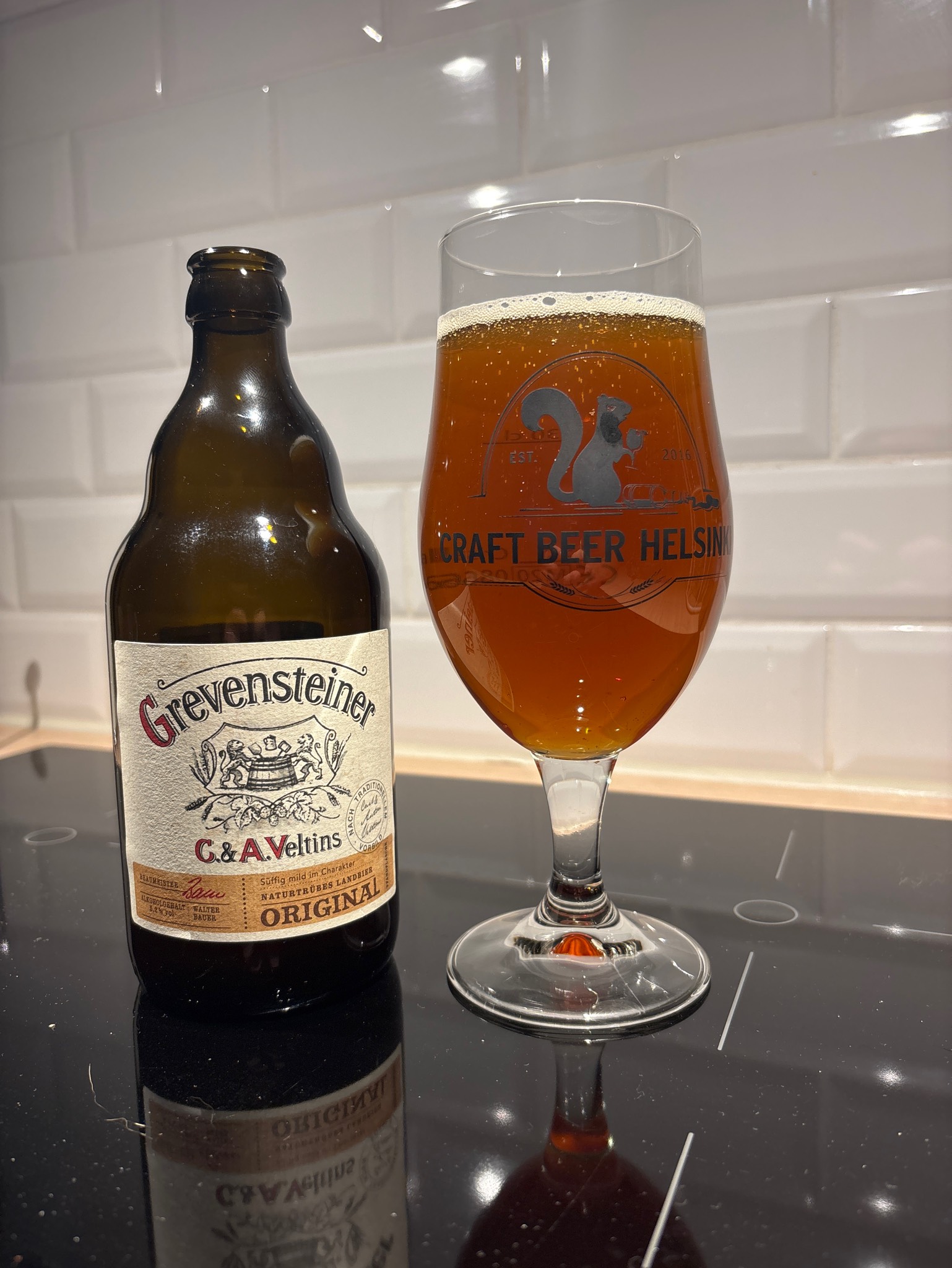 Grevensteiner Original Naturtrübes Landbier, Brauerei C.& A. Veltins