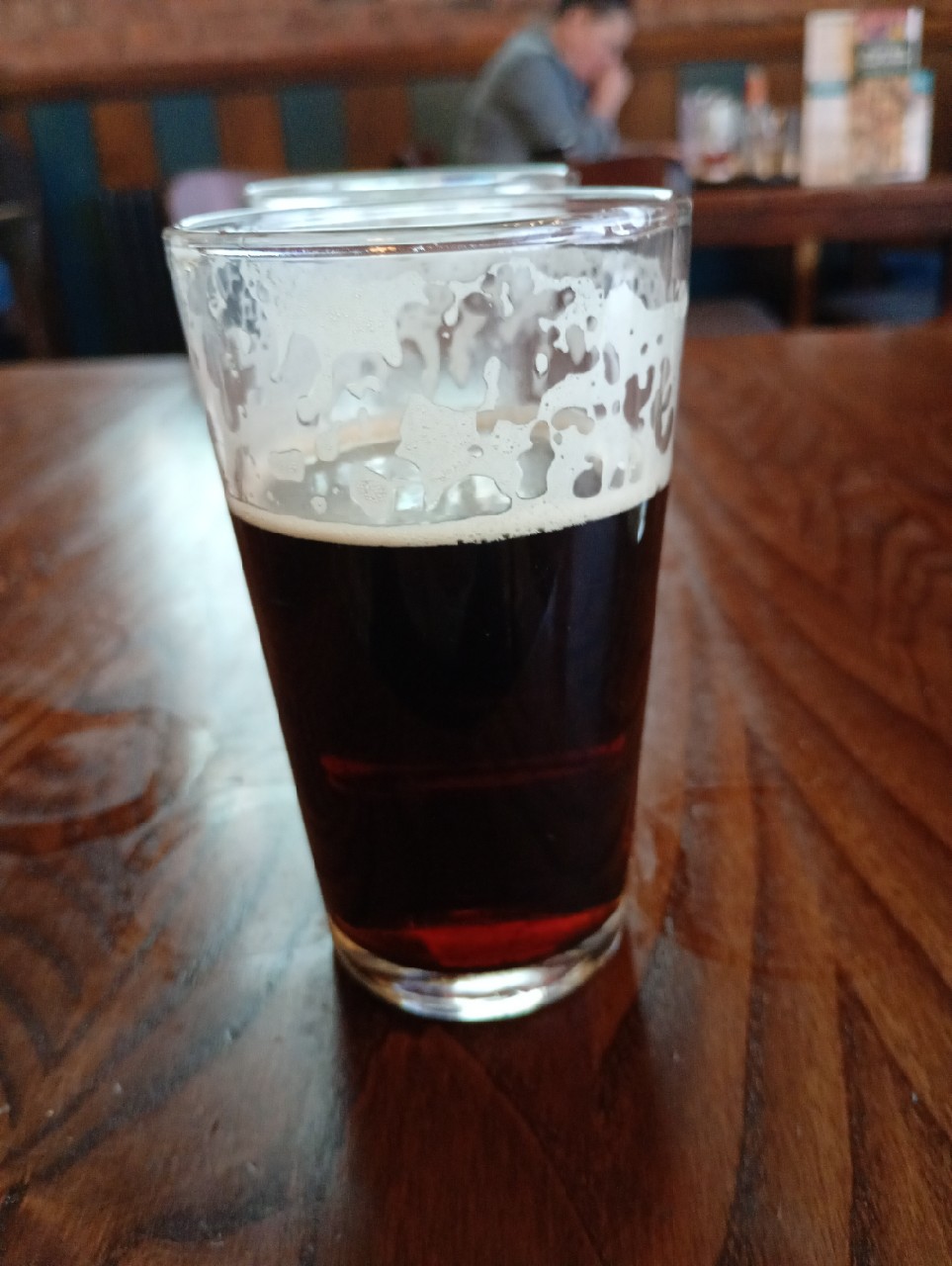 Flat white porter, England