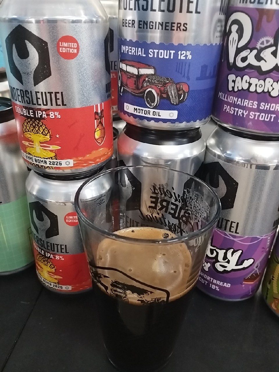 Motor Oil / Motorolie, Brouwerij De Moersleutel