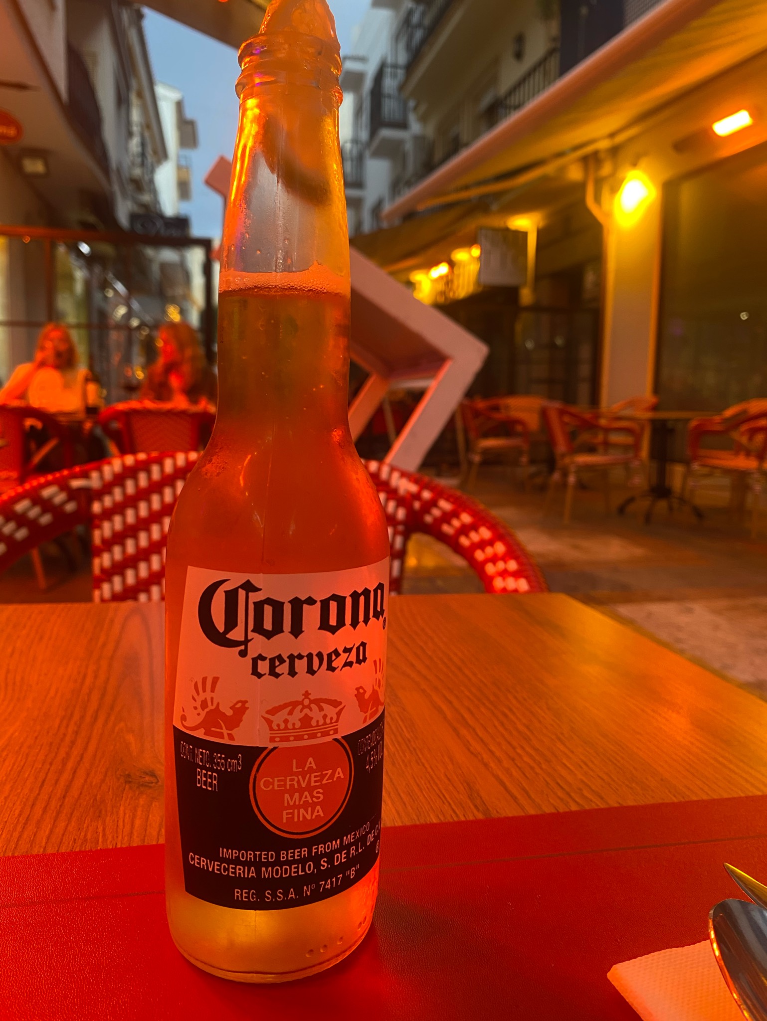 Corona Extra, Grupo Modelo (ABInBev)