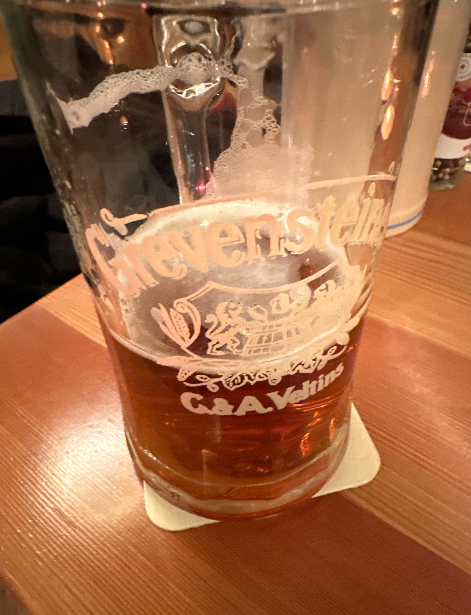 Grevensteiner Original Naturtrübes Landbier, Brauerei C.& A. Veltins