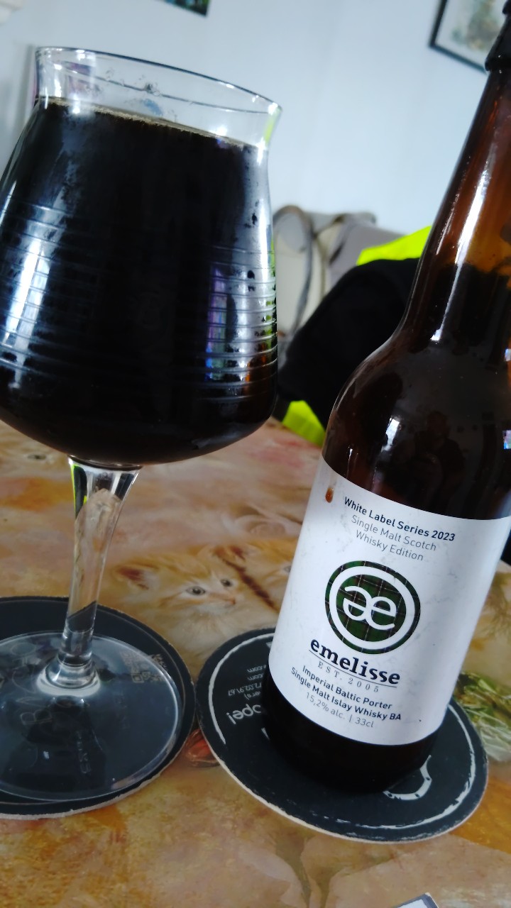 White Label Imperial Baltic Porter Single Malt Islay Whisky BA, Brouwerij Emelisse