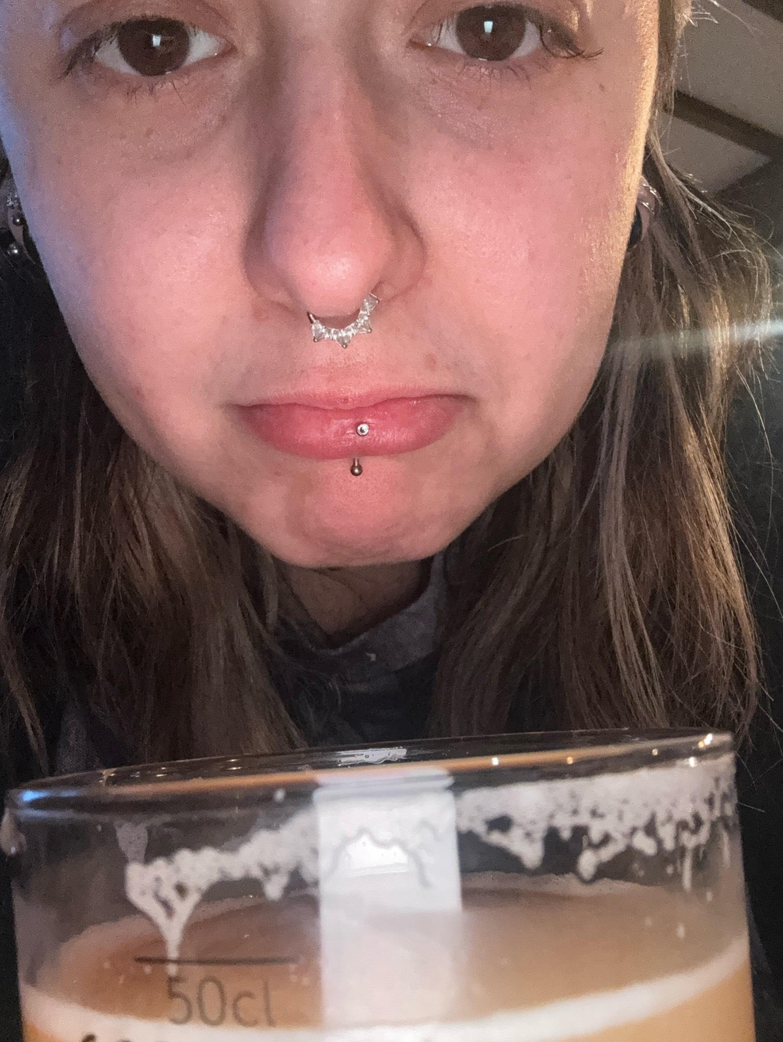 Kiss The Ring, France