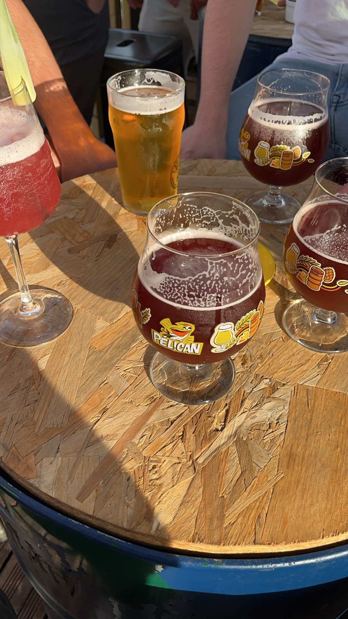 Pélican Rouge, Heineken France