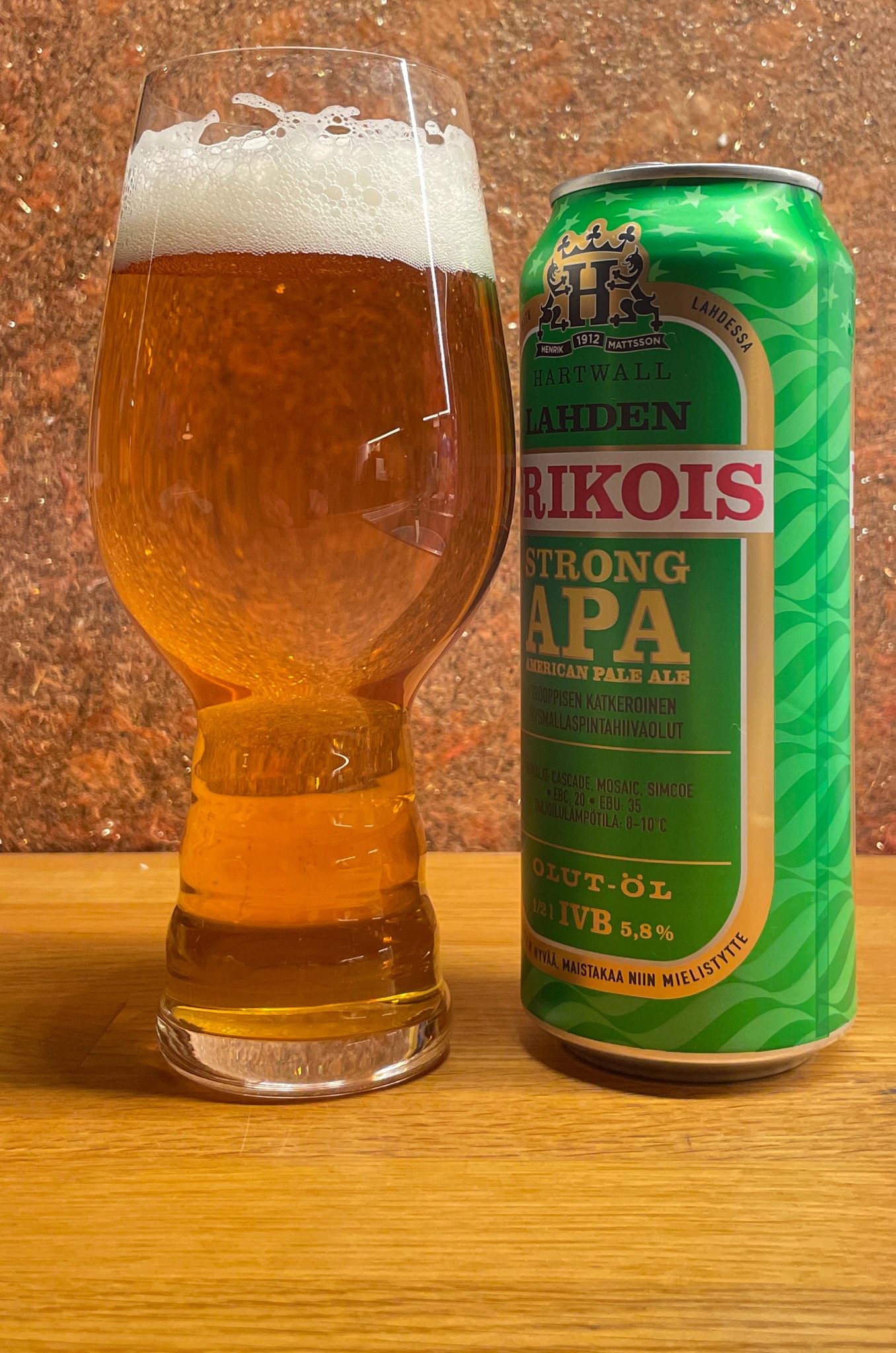 Lahden erikois Strong APA, Finland