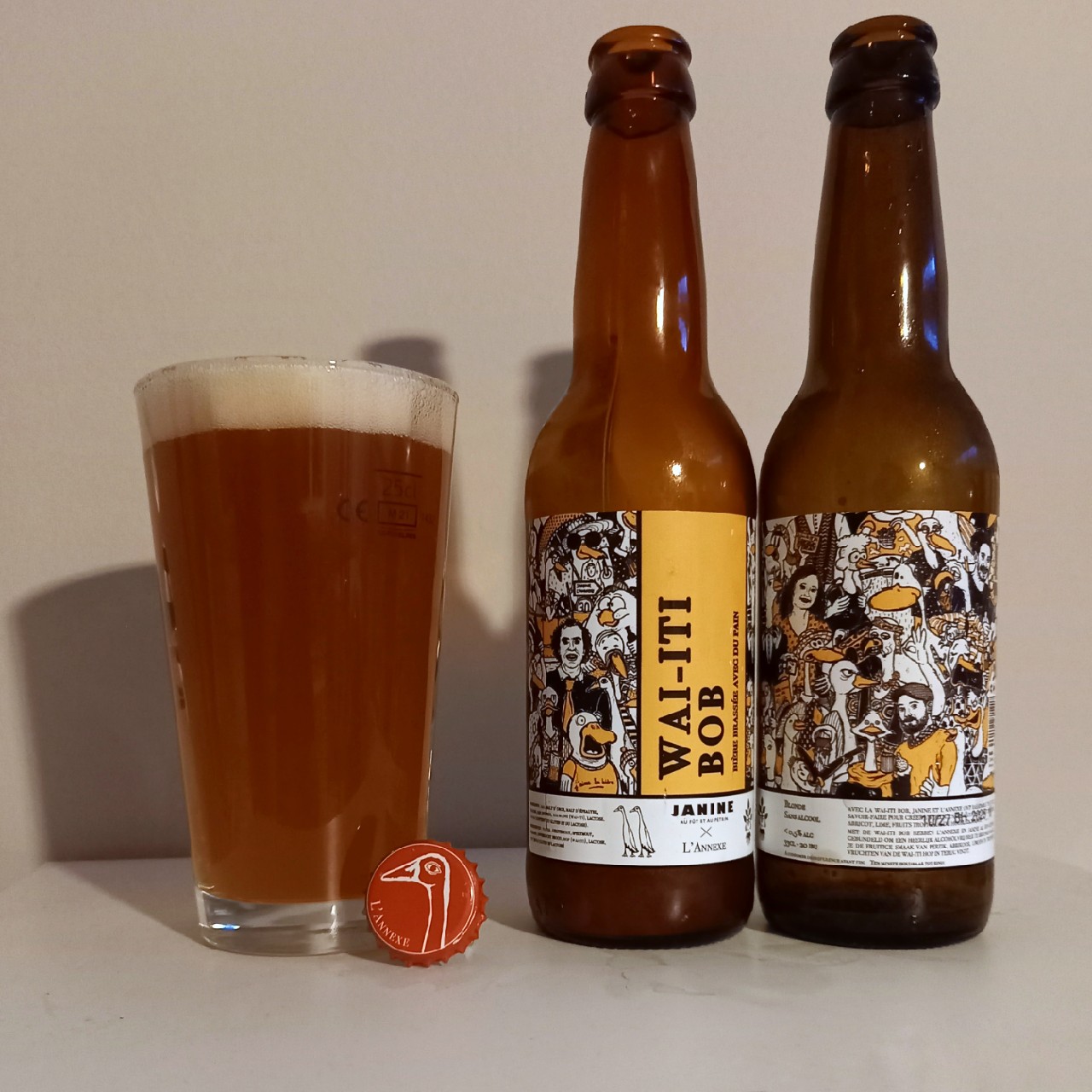 Wai-iti bob, Janine Boulangerie-Brasserie