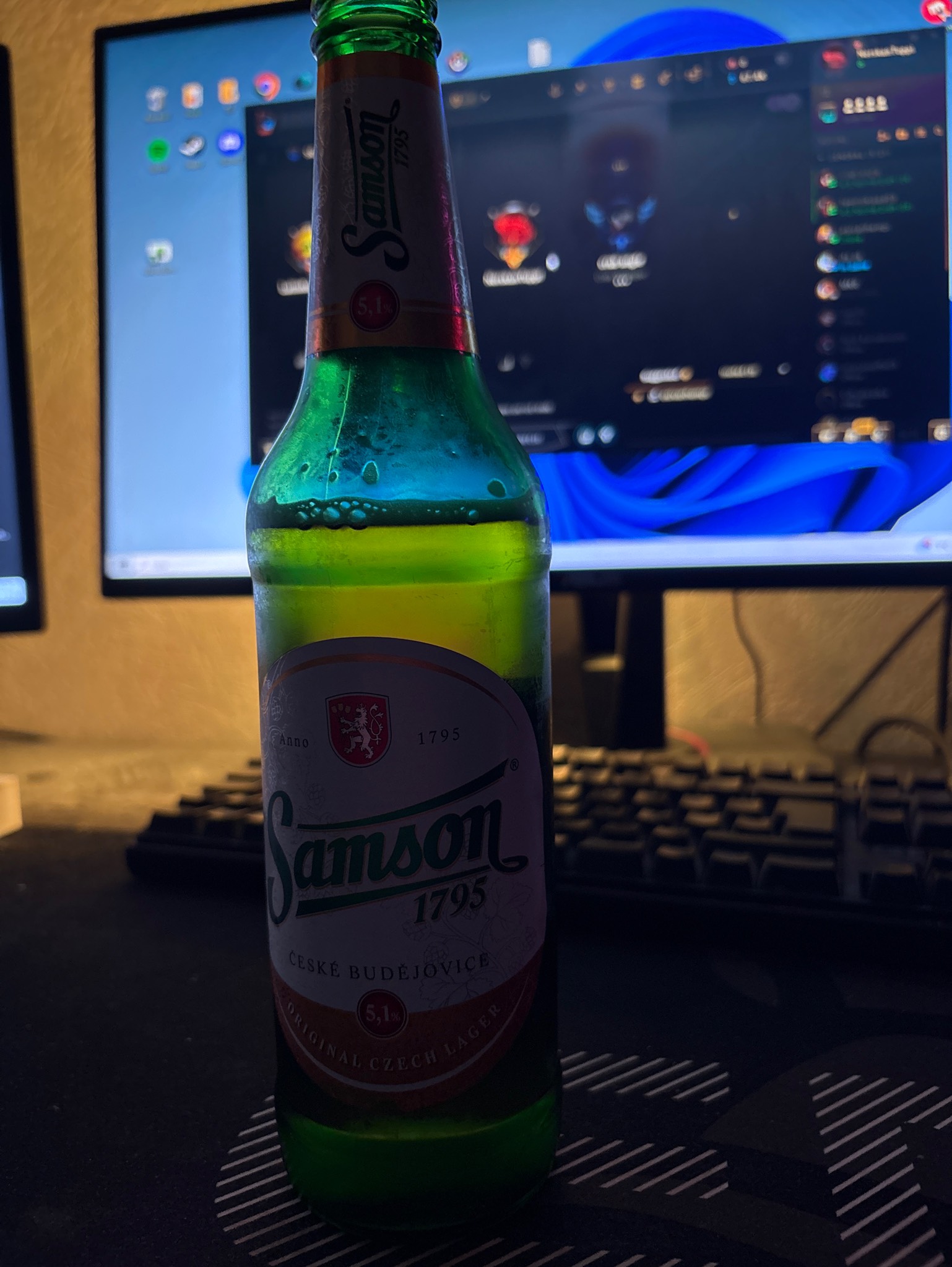 Samson Svetlý Ležák 12°, Pivovar Samson (A-B InBev)