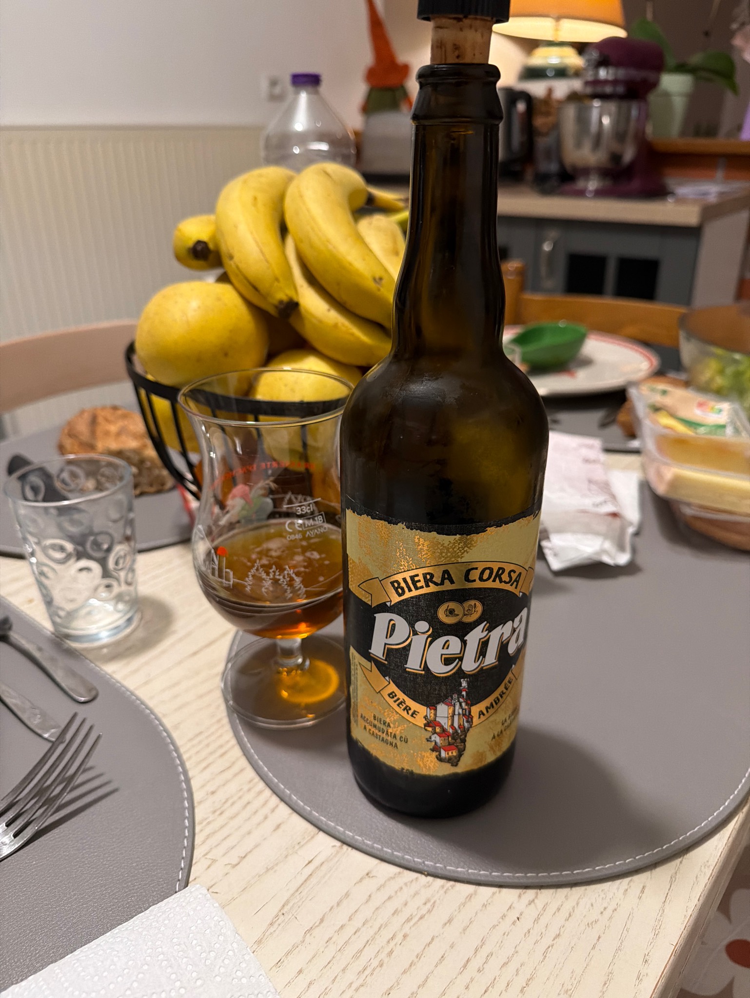 Pietra Ambrée, France