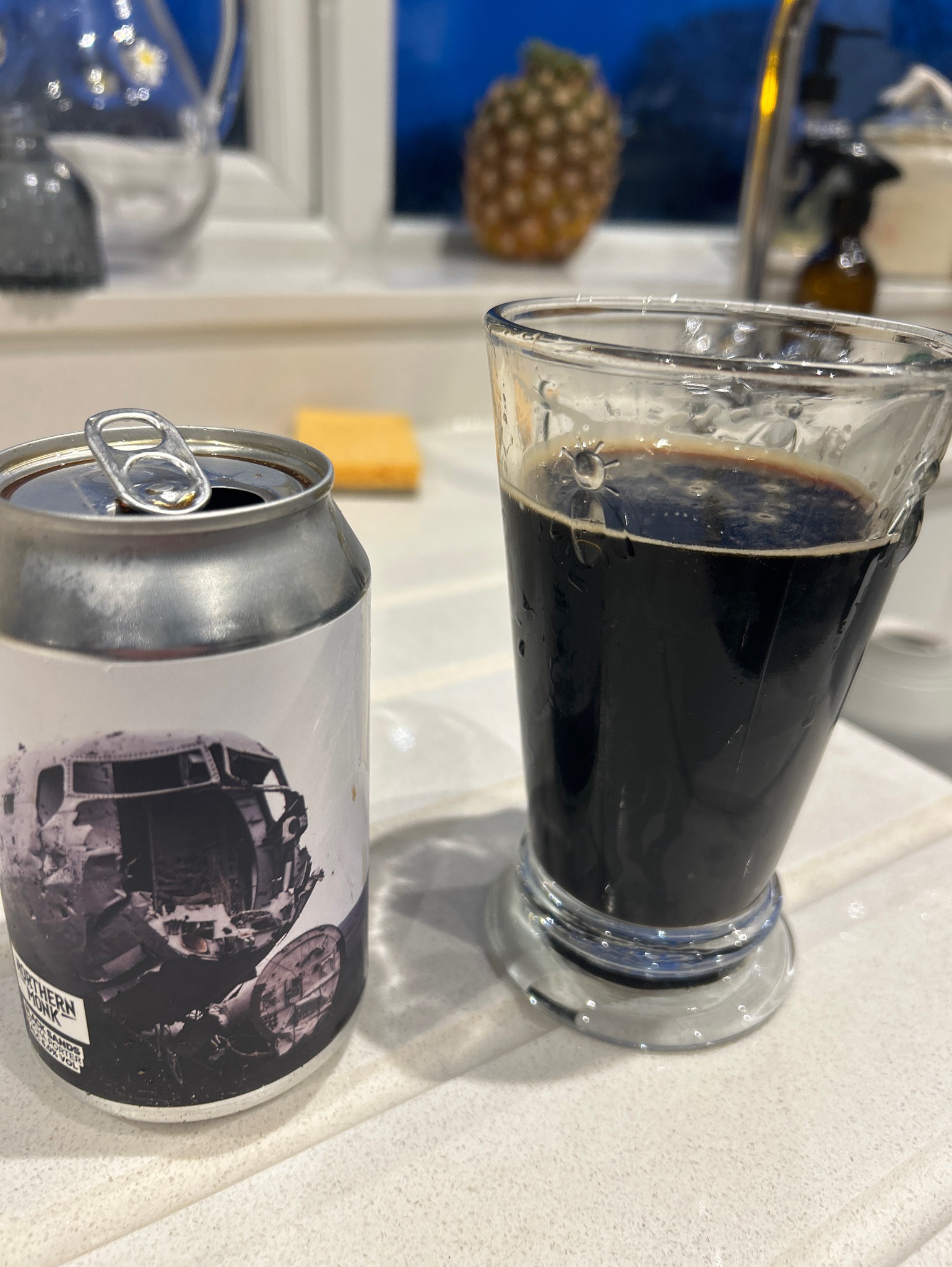 Black Sands // Tom Joy // Chipp Coffee Co // Mocha Porter, England