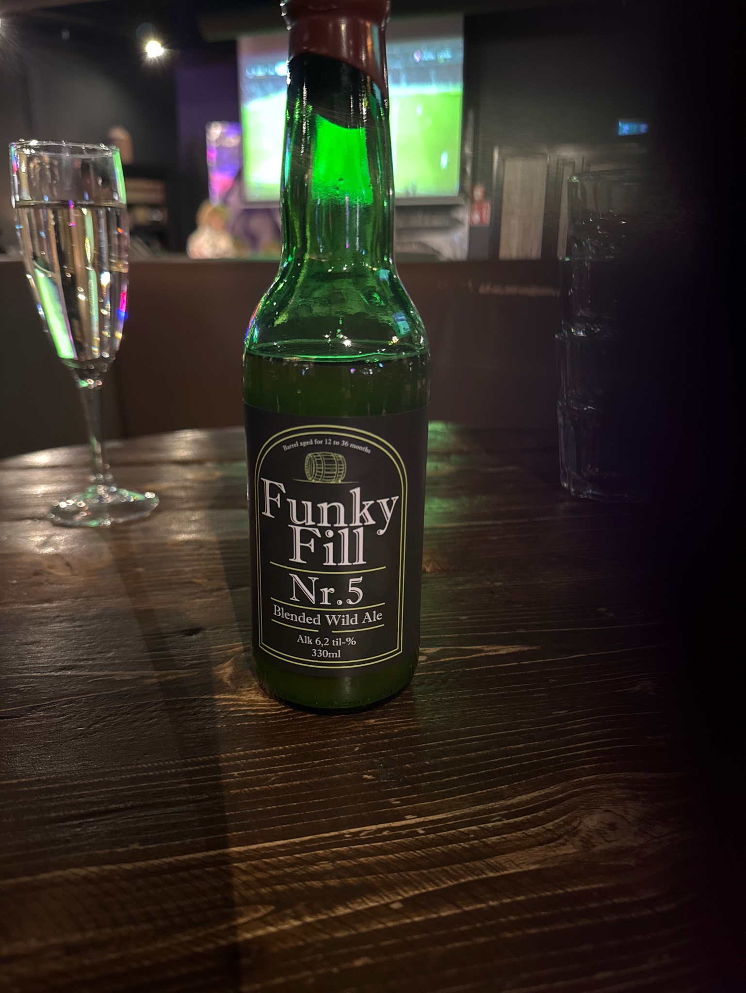 Funky Fill Nr.5, Panimoyhtiö X