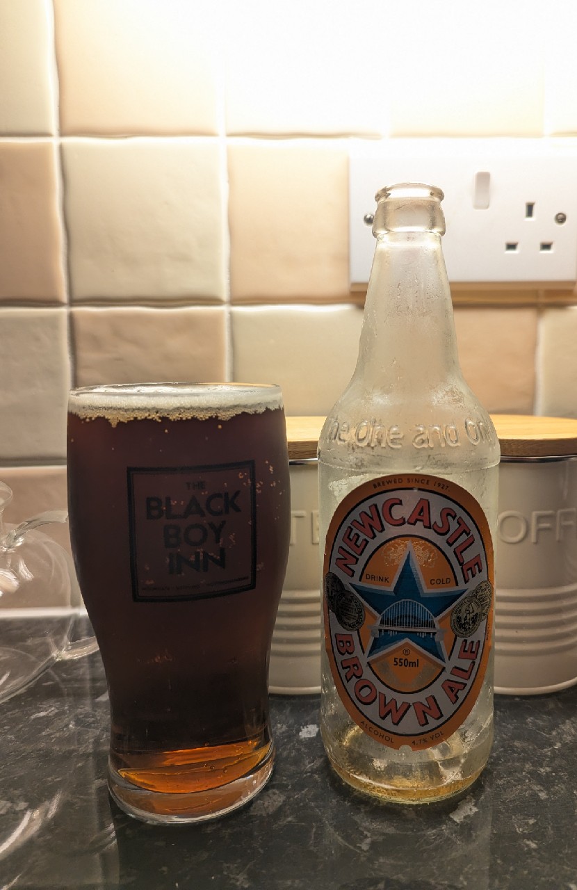 Newcastle Brown Ale, John Smith's Brewery (Heineken)