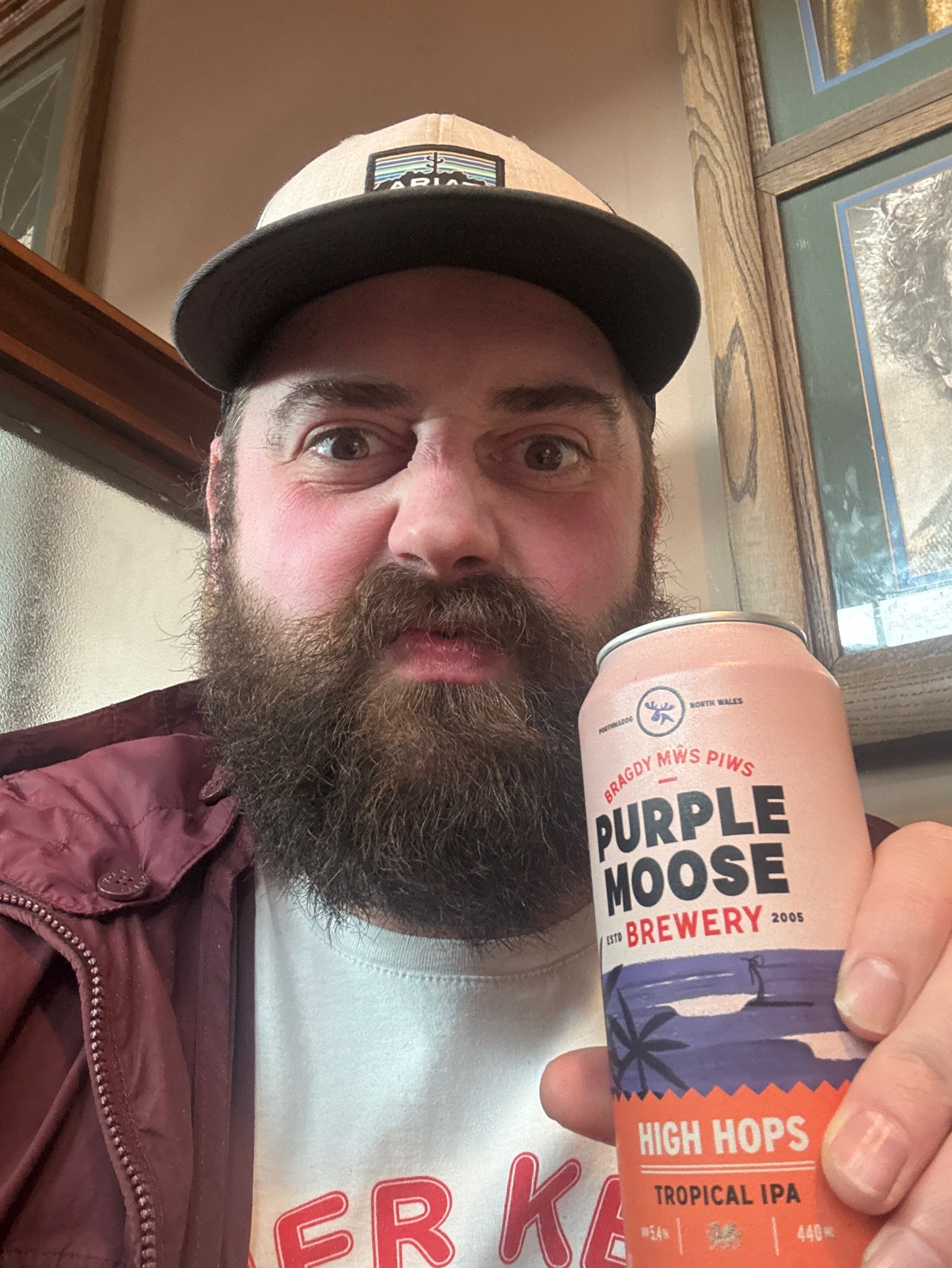 High Hops, Purple Moose Brewery / Bragdy Mŵs Piws