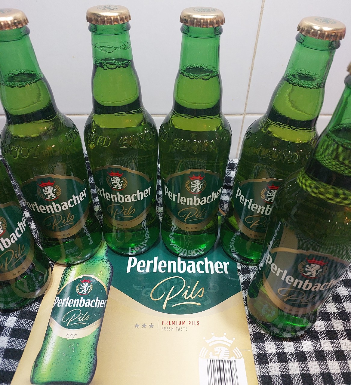 Perlenbacher Premium Lager / Pils, Germany