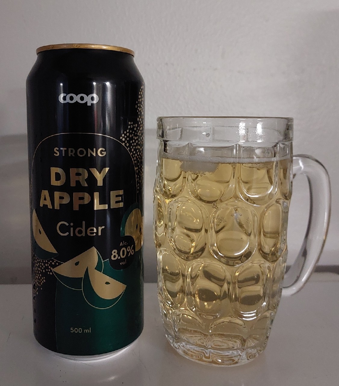 Strong dry Apple, Finland