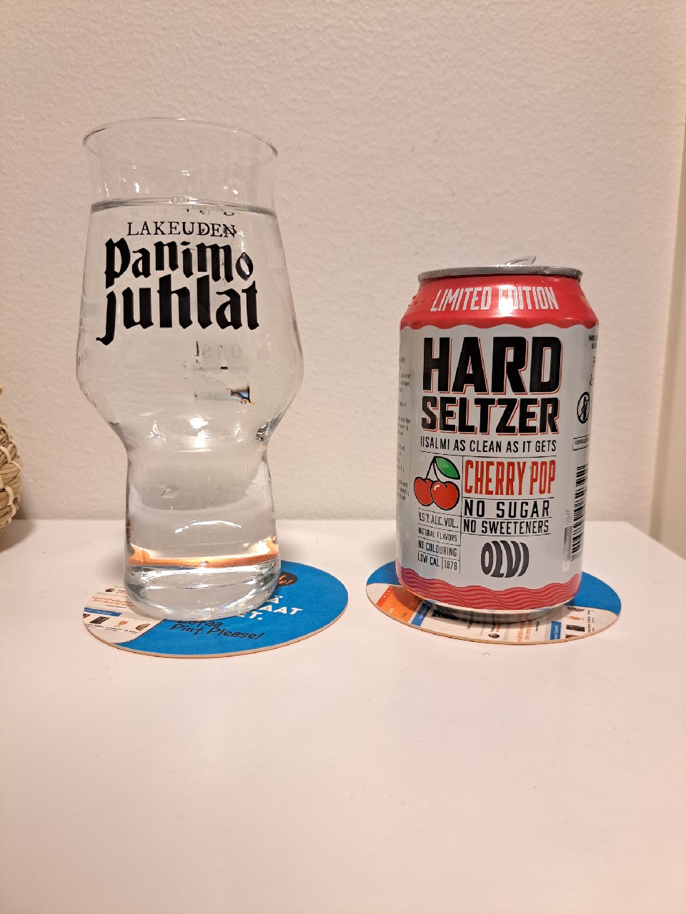 Hard Seltzer Cherry Pop, Finland