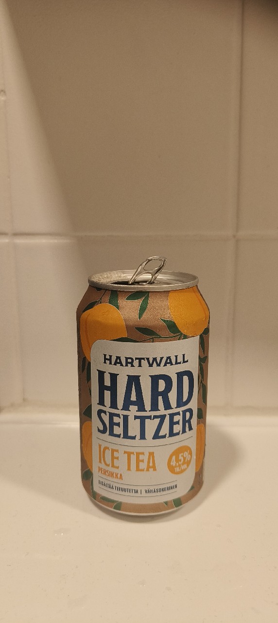 Hard Seltzer Ice Tea Persikka, Finland