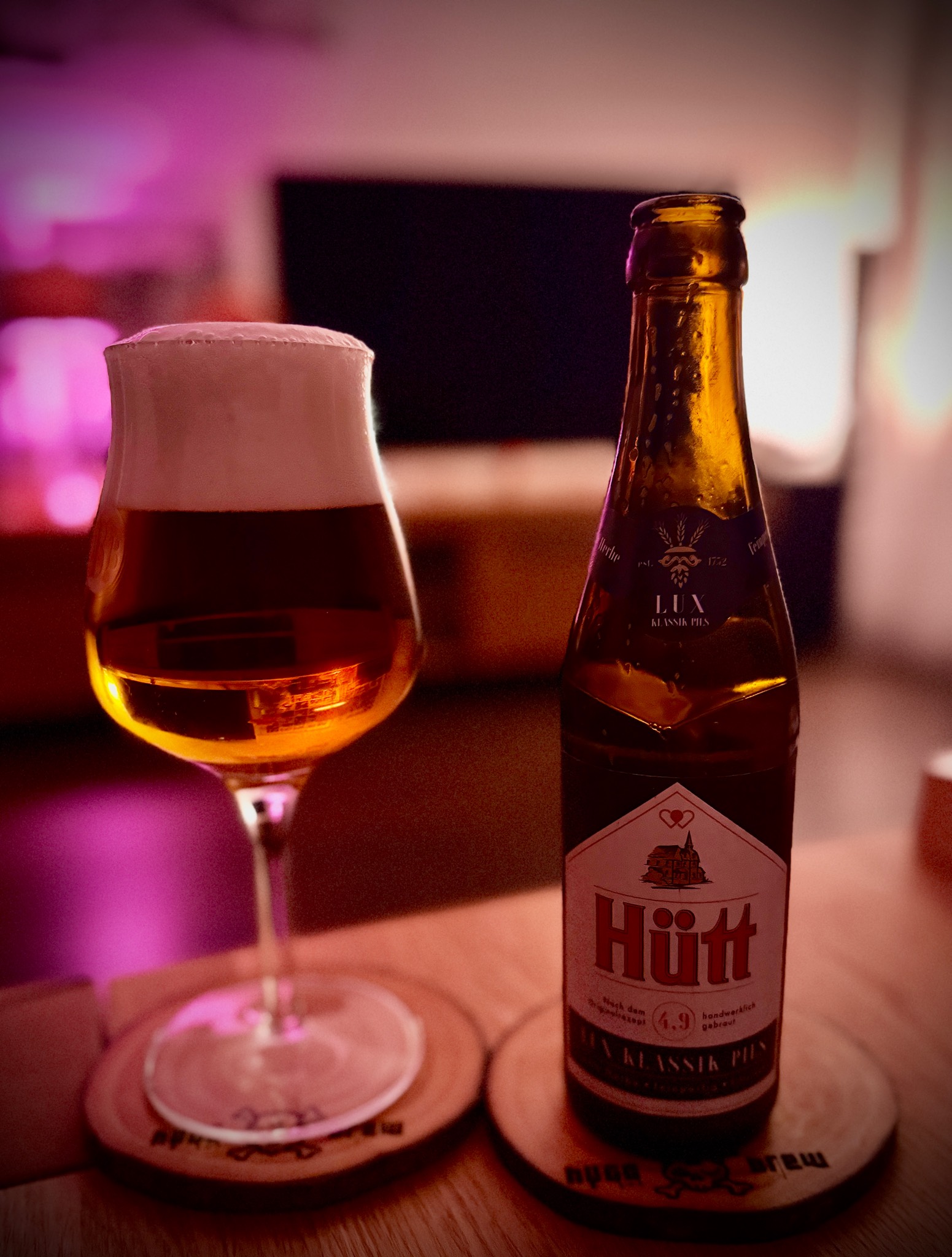 Hütt Lux Klassik Pils, Hütt Brauerei