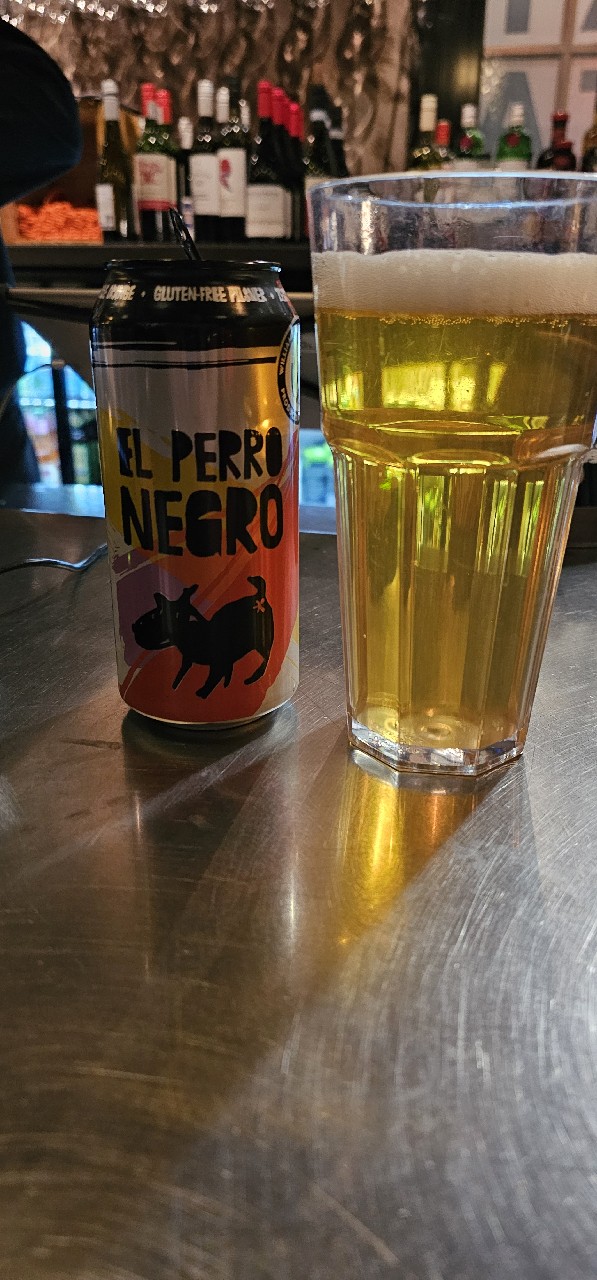 El Perro Negro, Scotland