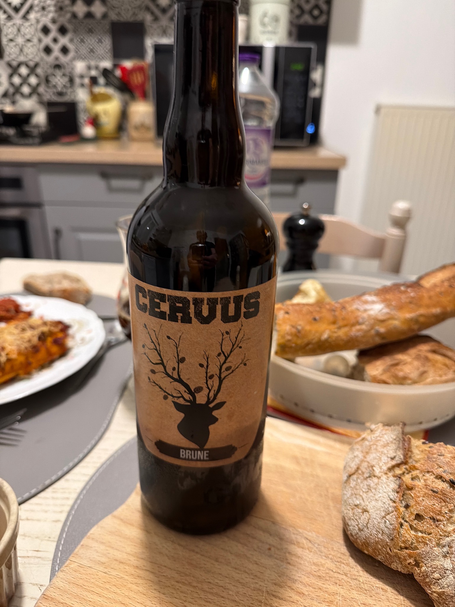 Cervus Brune, Ecol'Aux Mousses