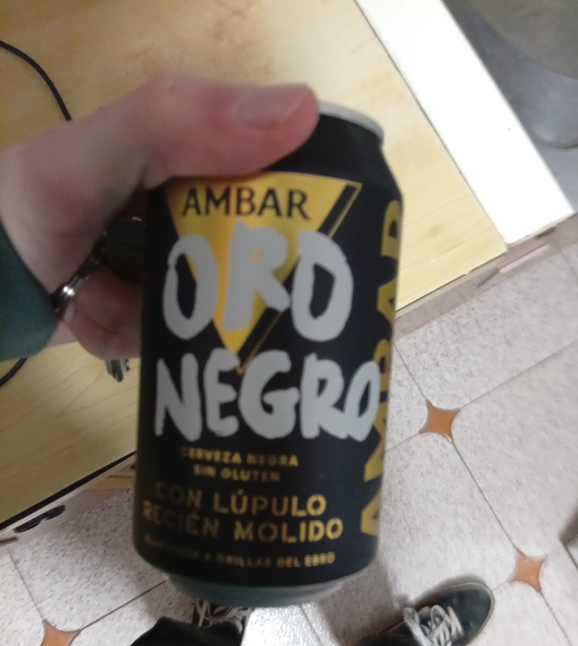 Ambar oro negro, Spain