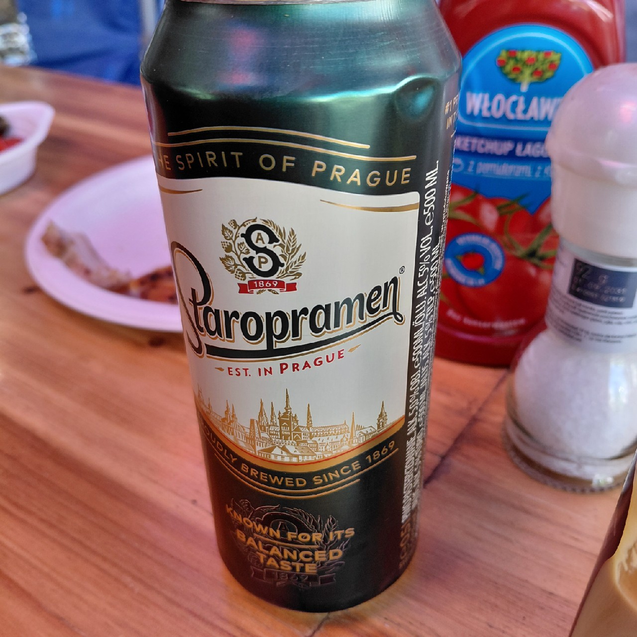 Staropramen / Staropramen Premium / Ležák, Pivovary Staropramen (MolsonCoors)