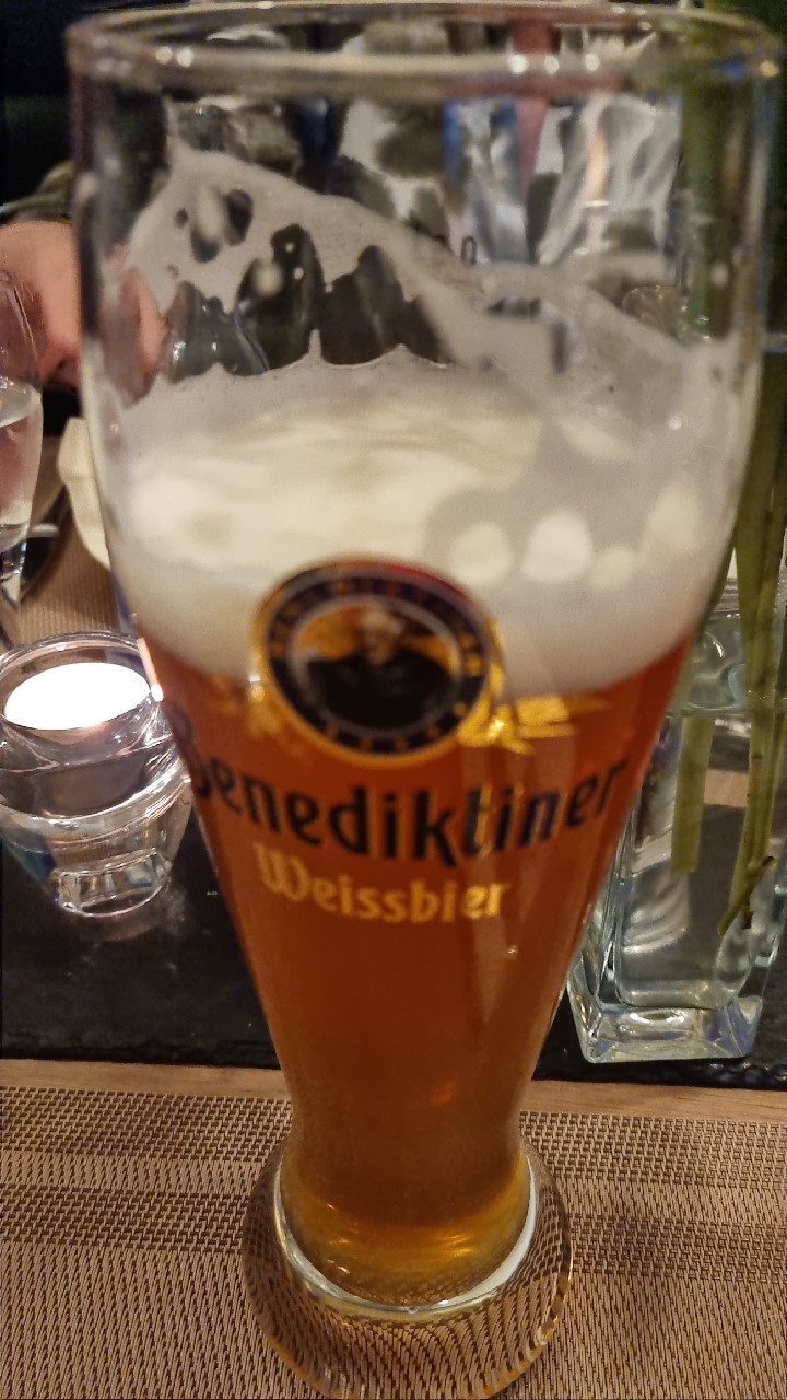 Benediktiner Weißbier Naturtrüb, Germany