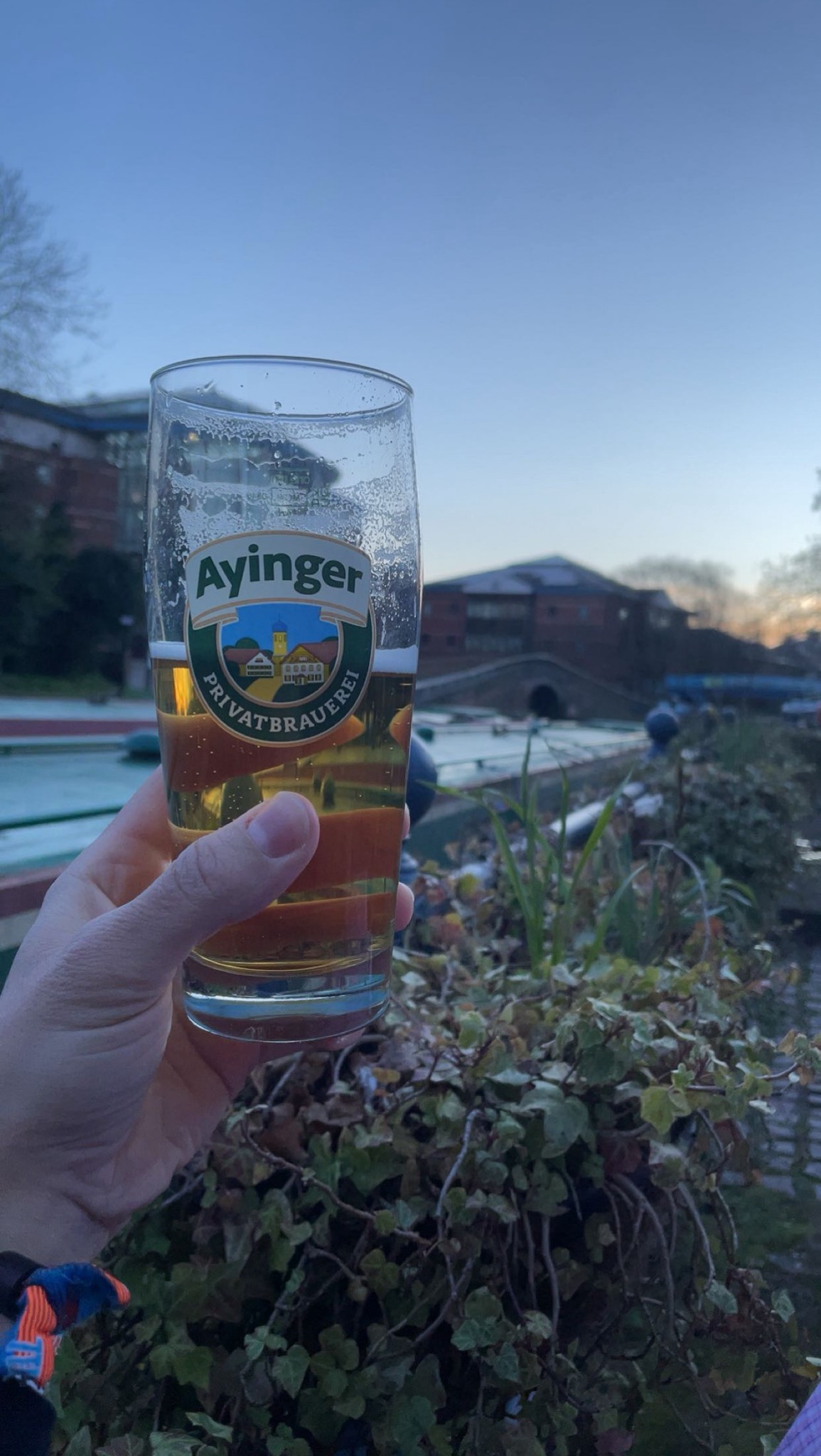Ayinger Bräuweisse, Ayinger Privatbrauerei