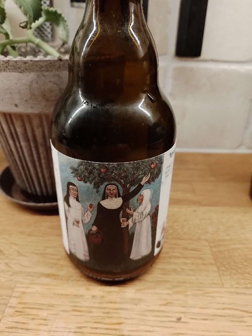 Nun Gluten Blonde, Vreta Kloster Bryggeri